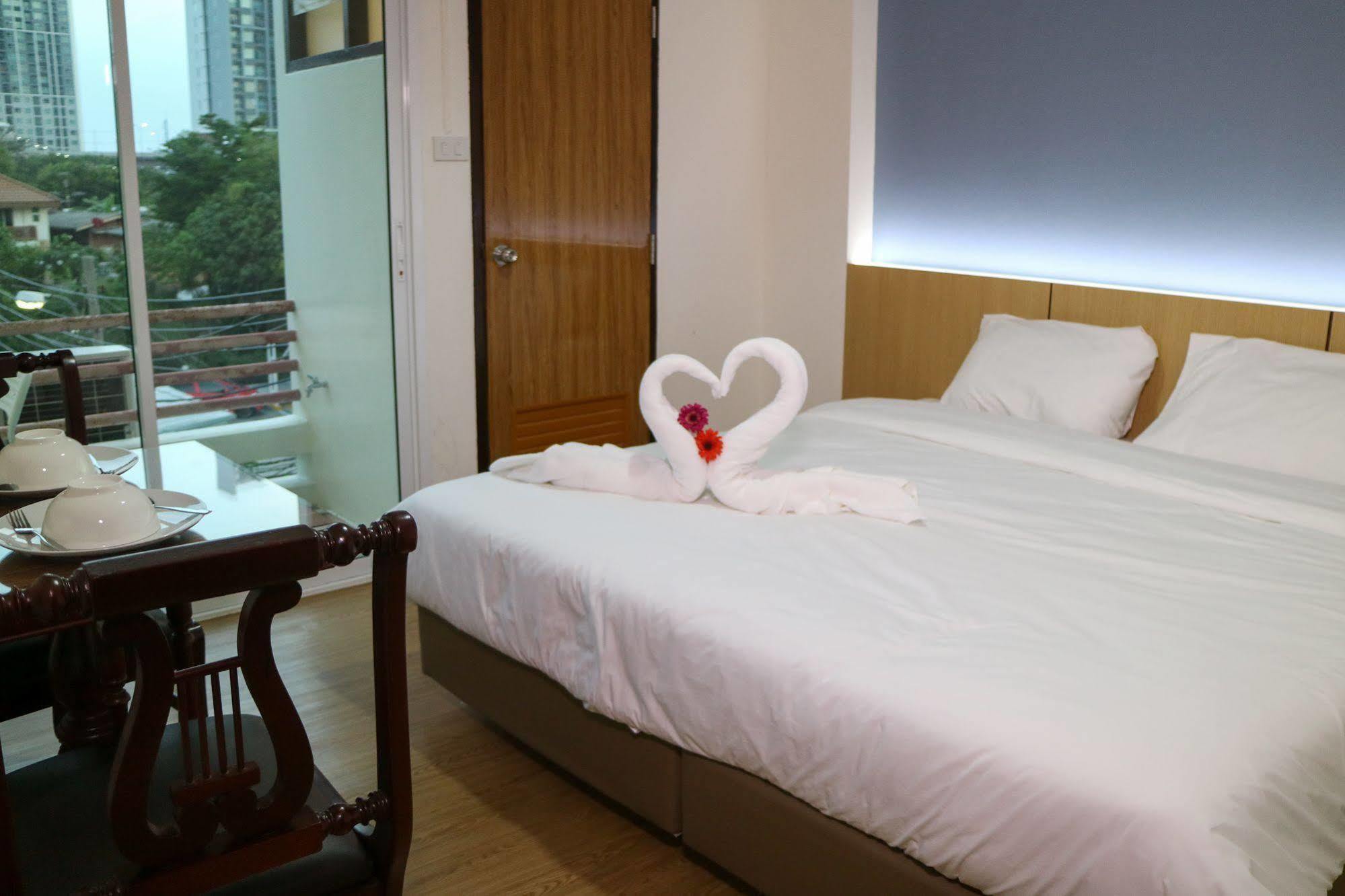 Beerapan Hotel Bangkok Eksteriør billede