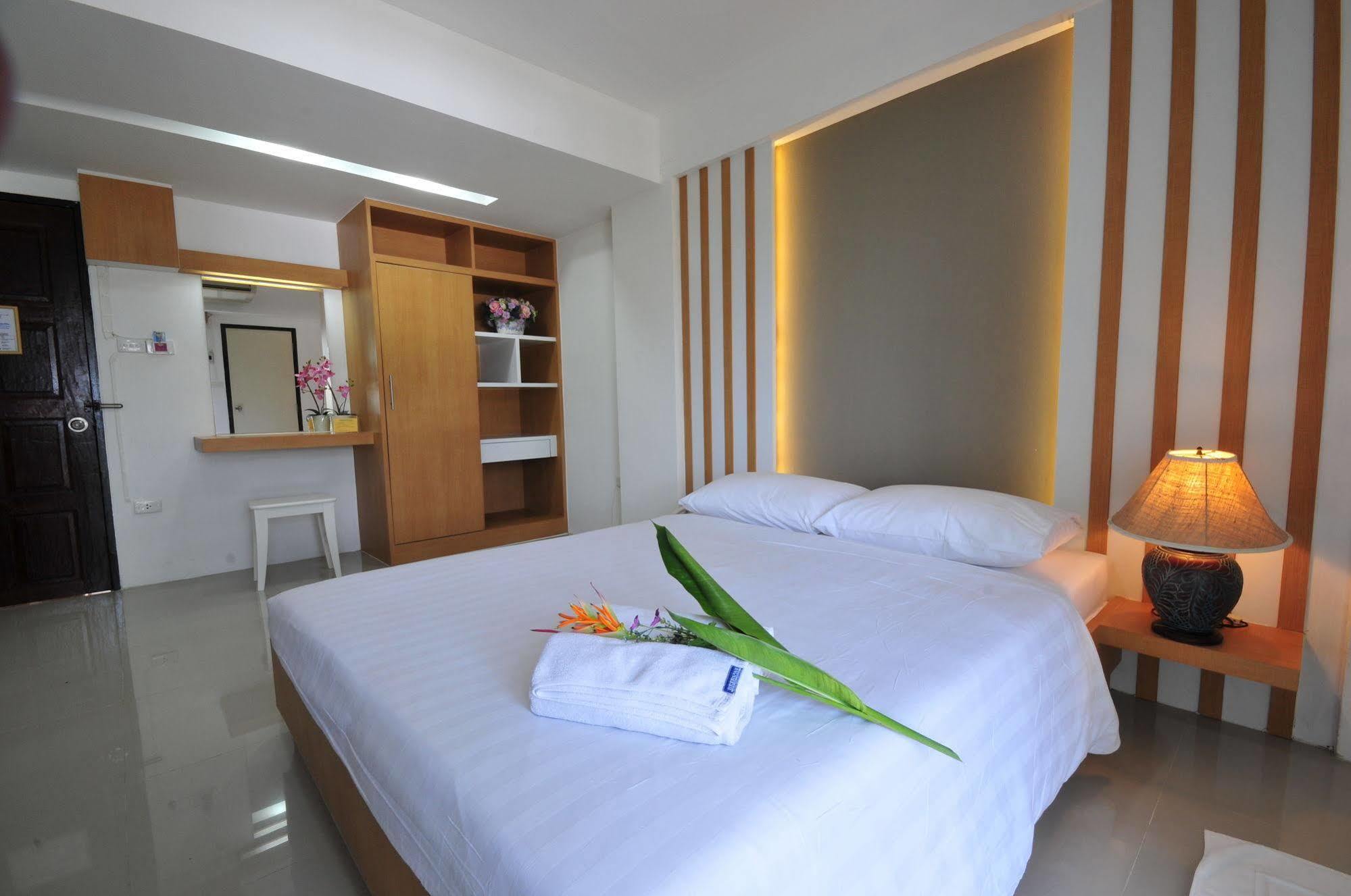 Beerapan Hotel Bangkok Eksteriør billede