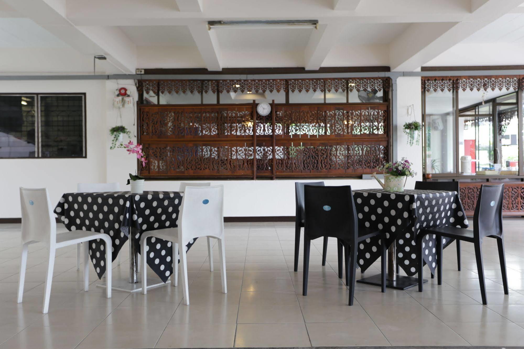 Beerapan Hotel Bangkok Eksteriør billede