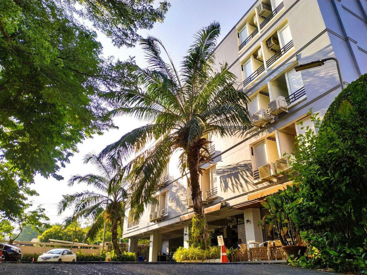 Beerapan Hotel Bangkok Eksteriør billede